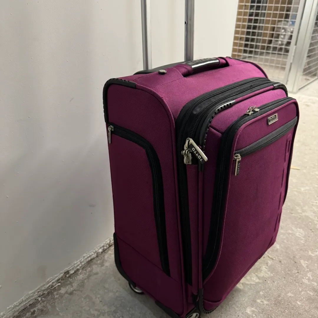 Carryon suitcase