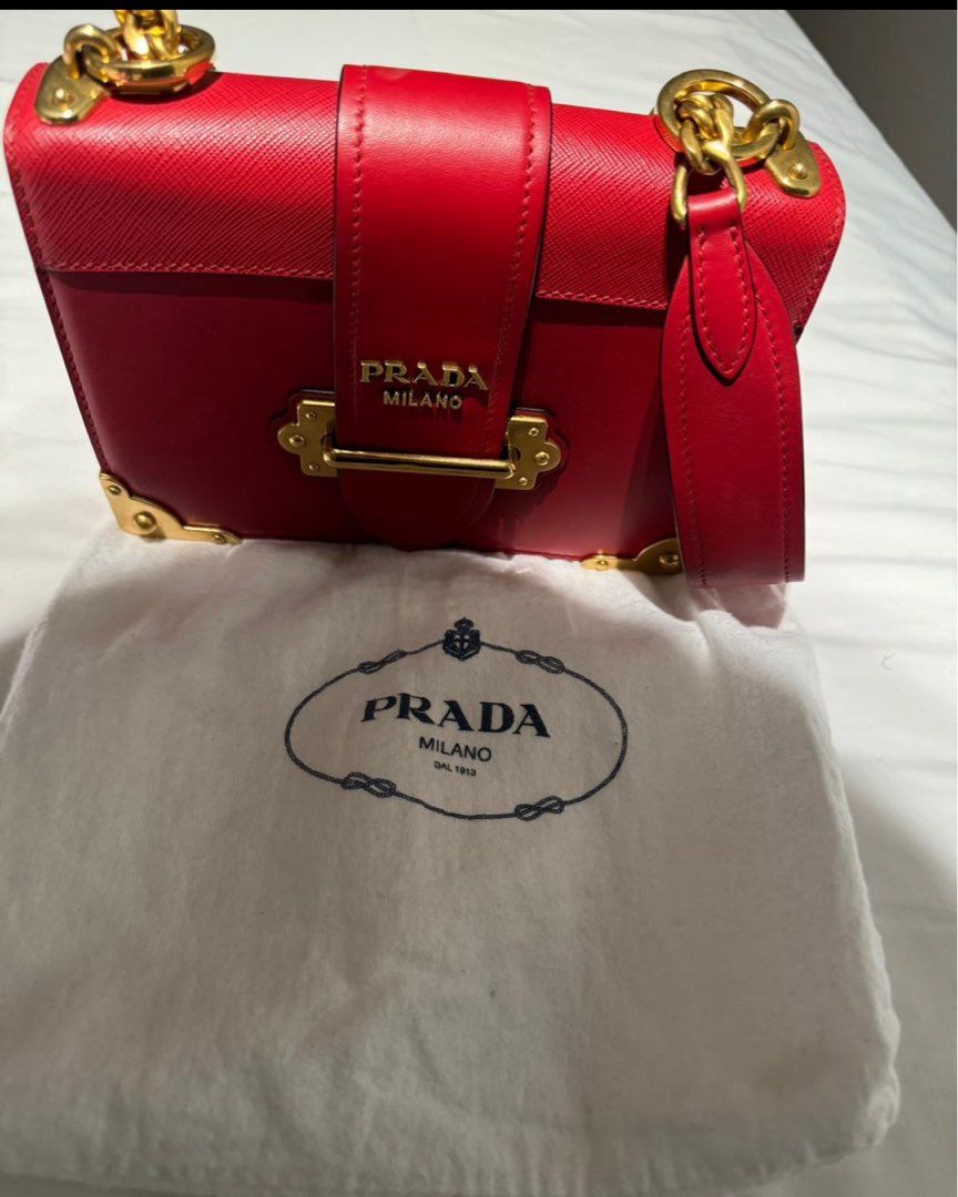 Prada veske