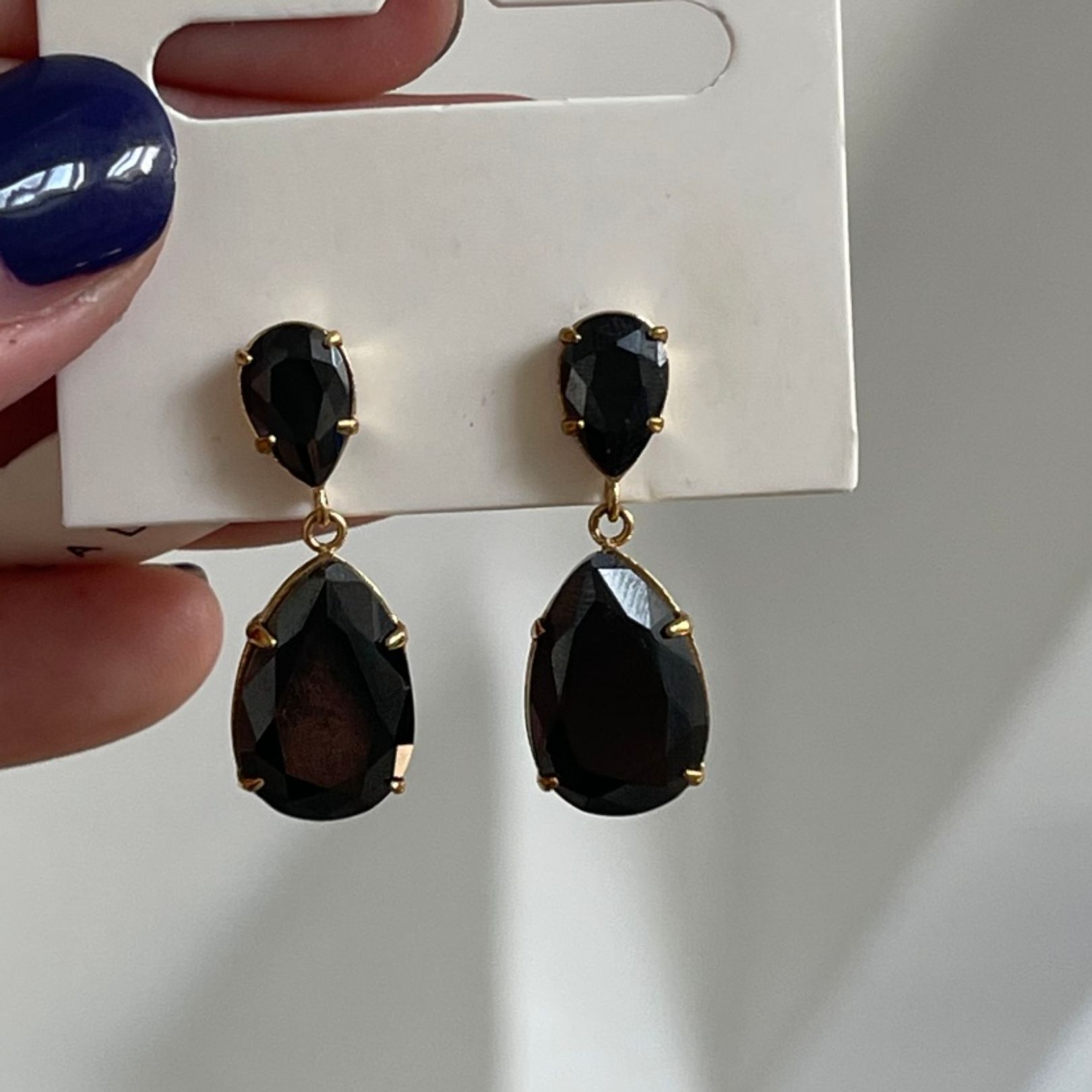 Aqua Earrings Black