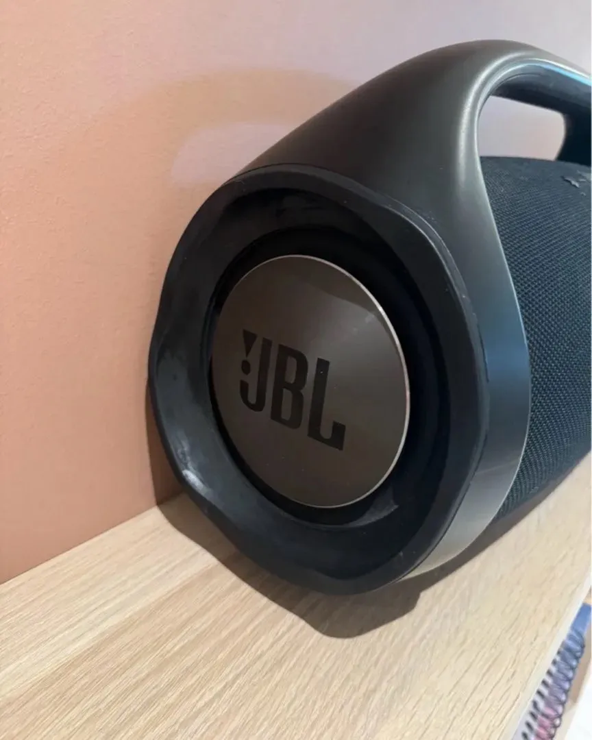 JBL Boombox