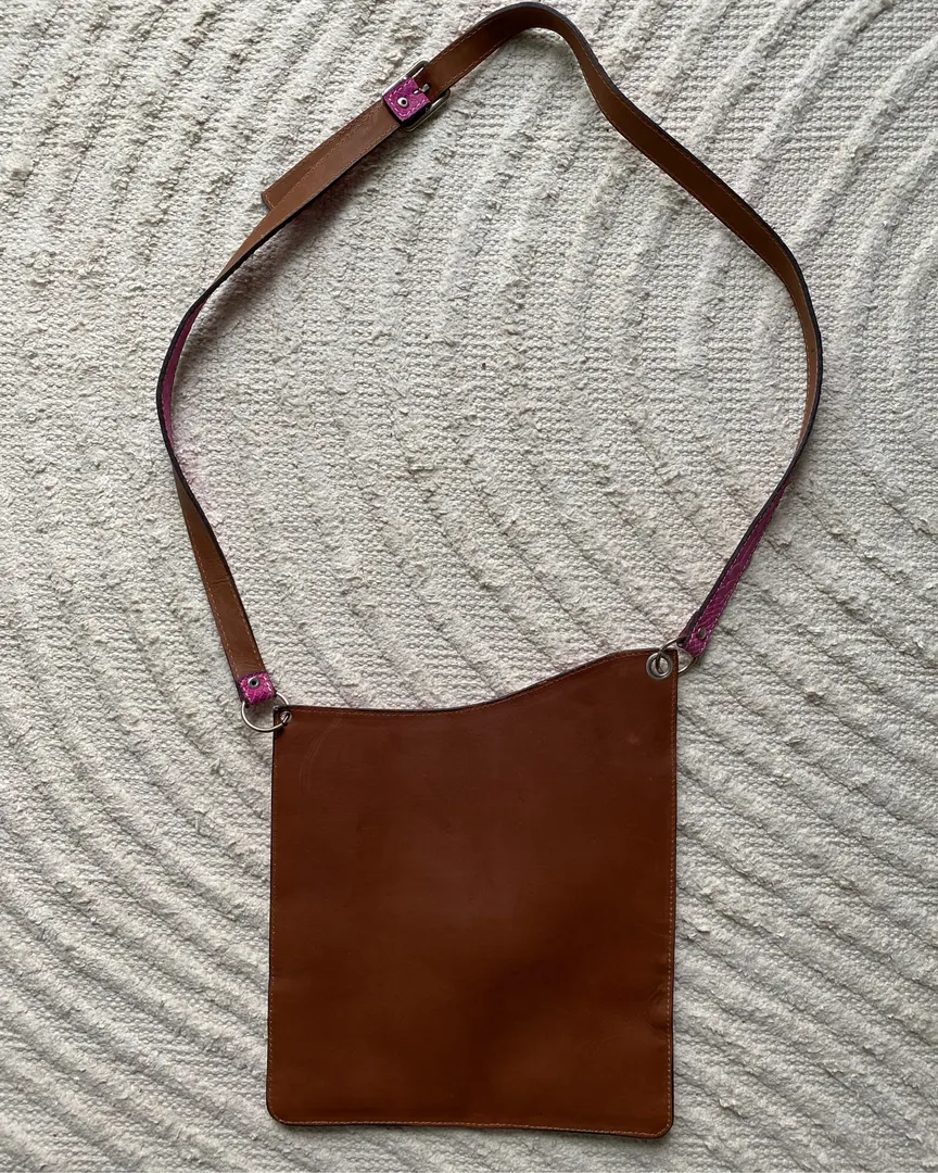 Leather bag