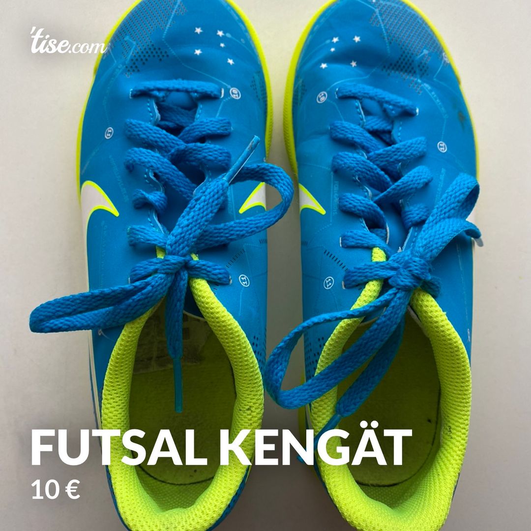 Futsal kengät