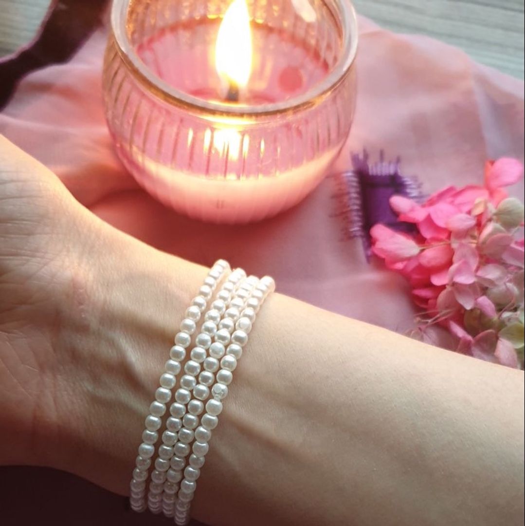 Pearl bracelet