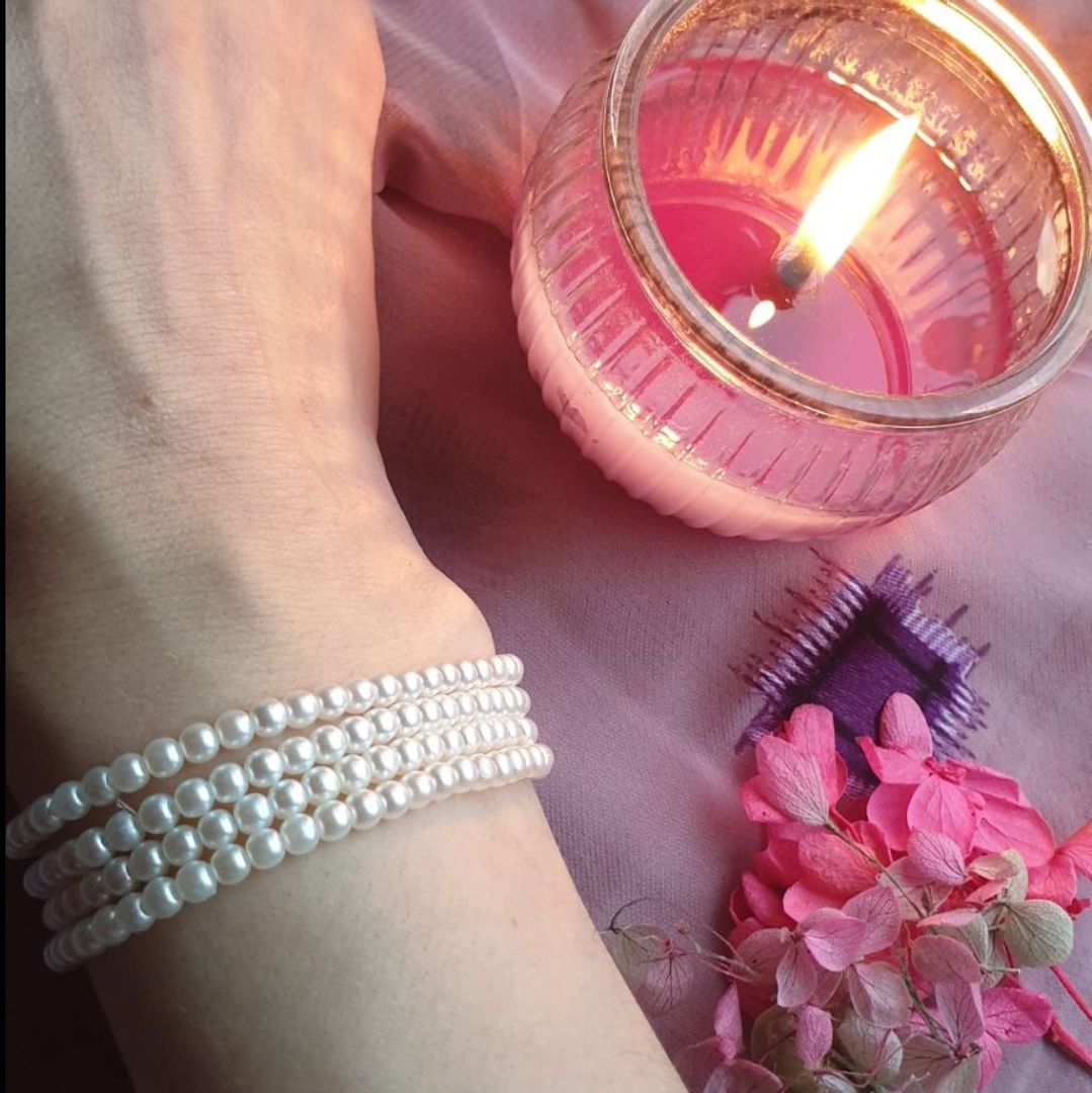 Pearl bracelet