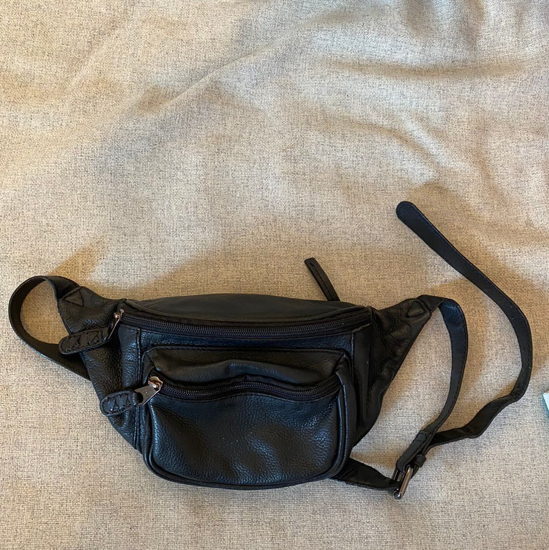 Crossbody bag