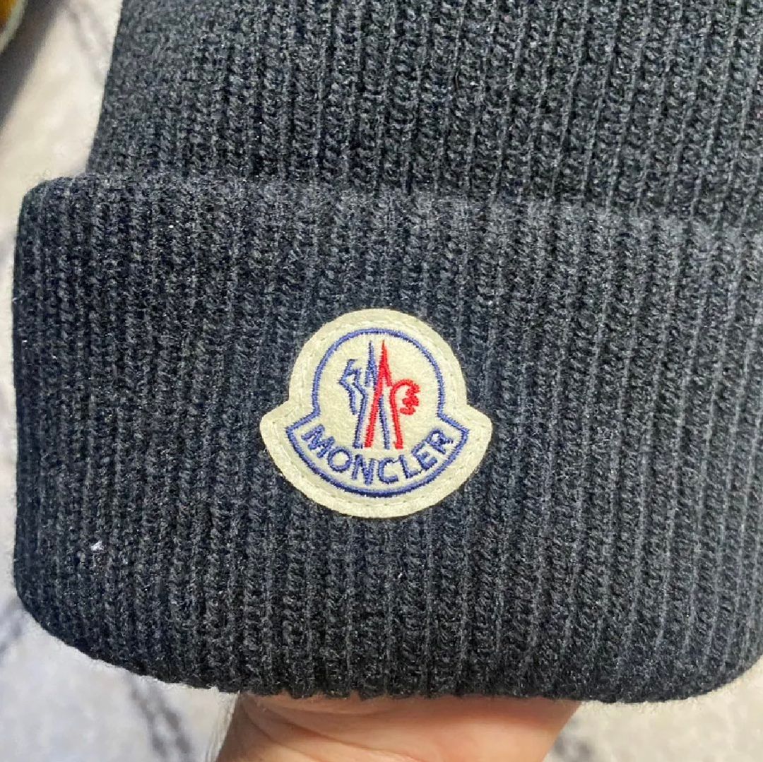 Moncler Mössa