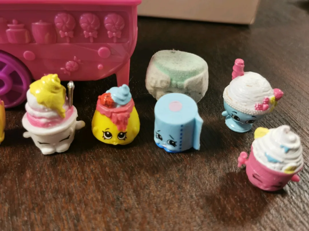 MASSE SHOPKINS!