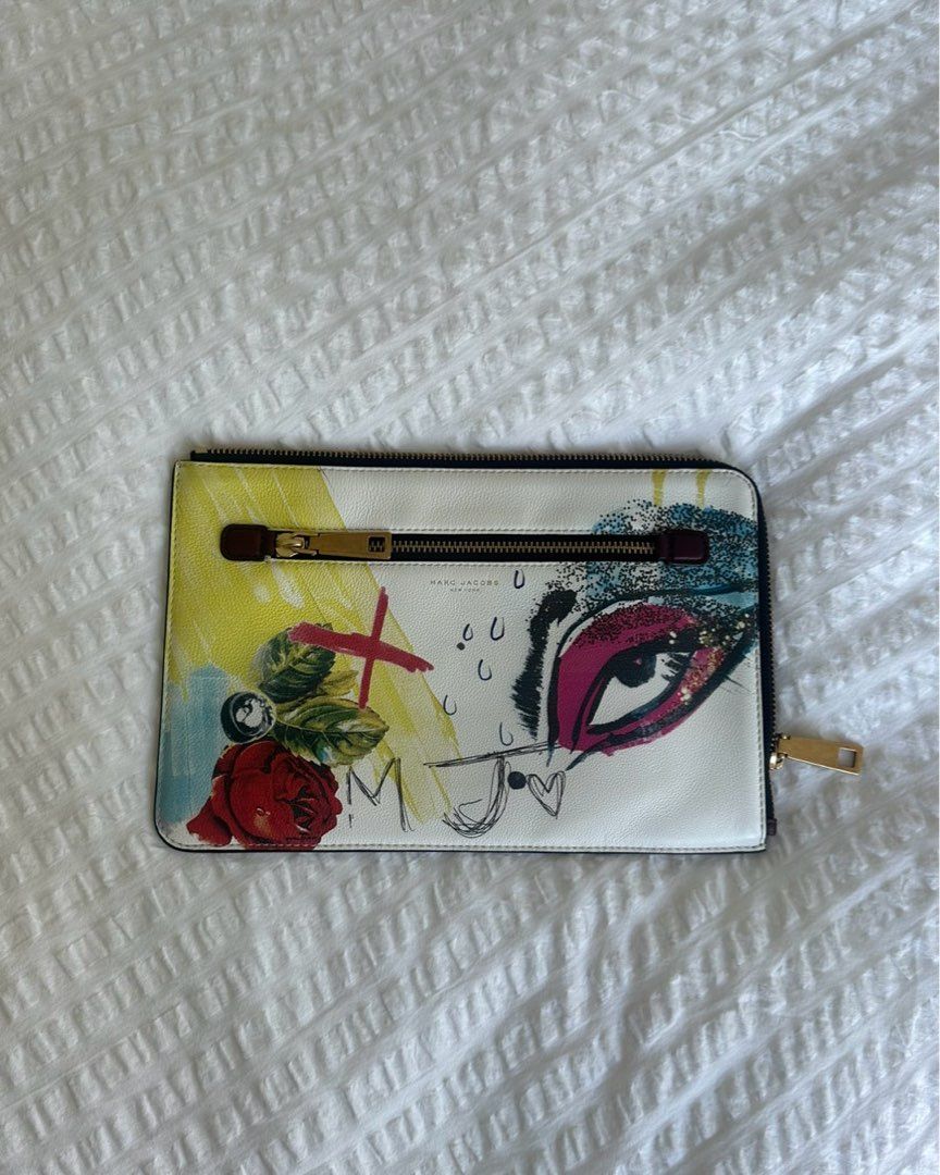 Marc Jacobs Pouch