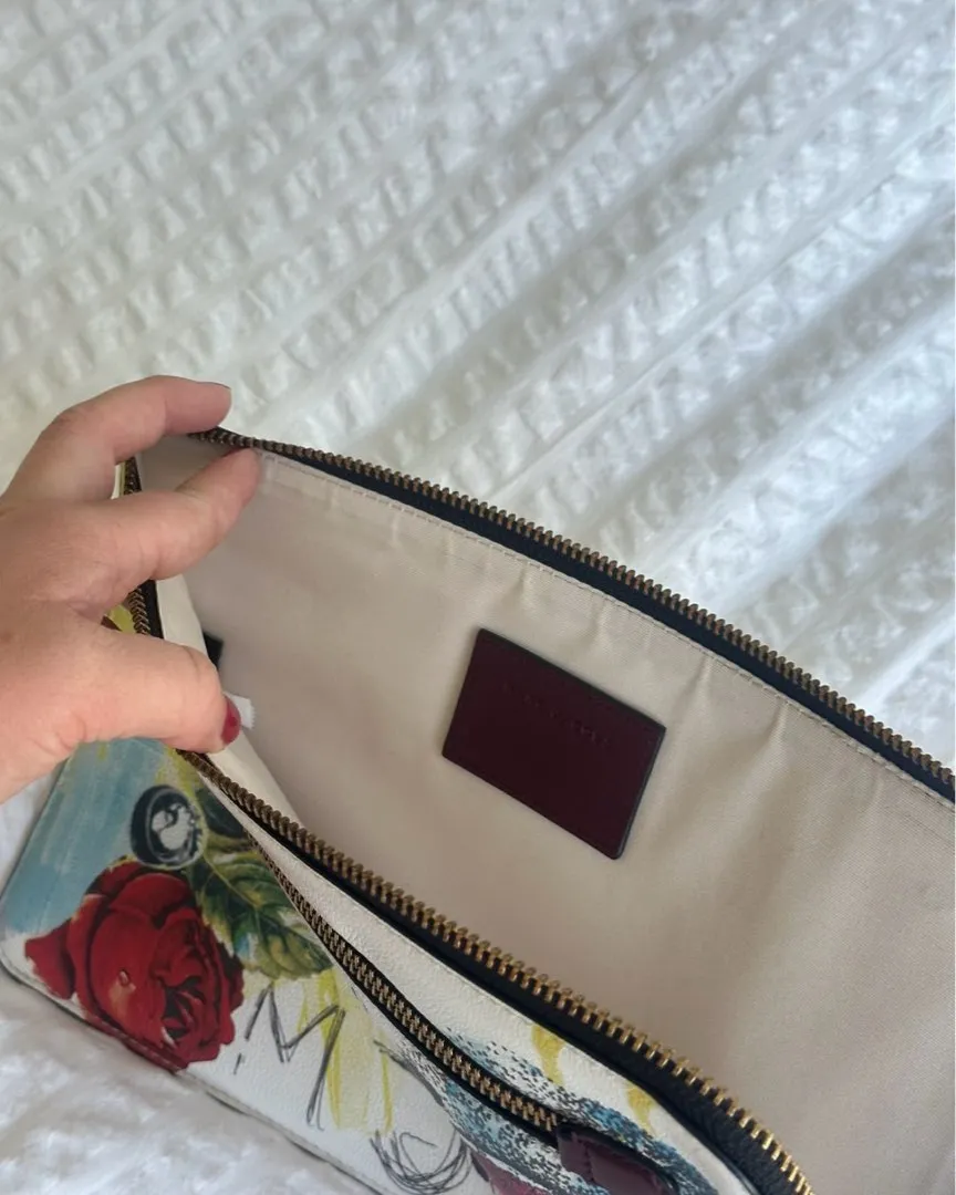 Marc Jacobs Pouch