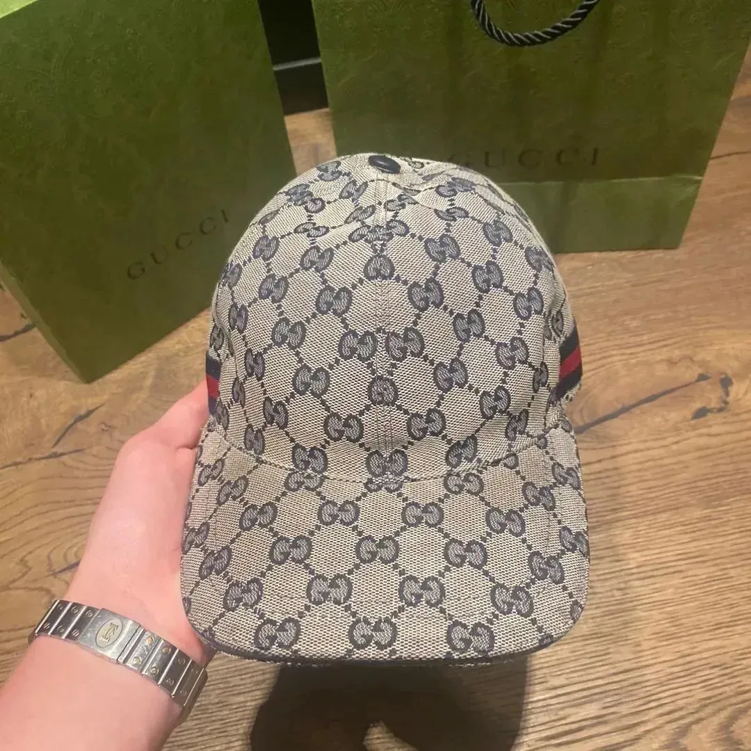 Gucci caps