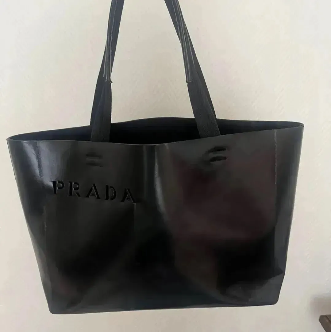 Prada veske