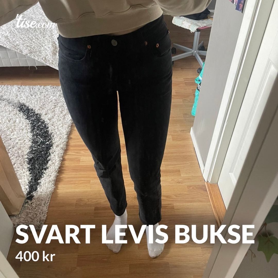 Svart Levis bukse