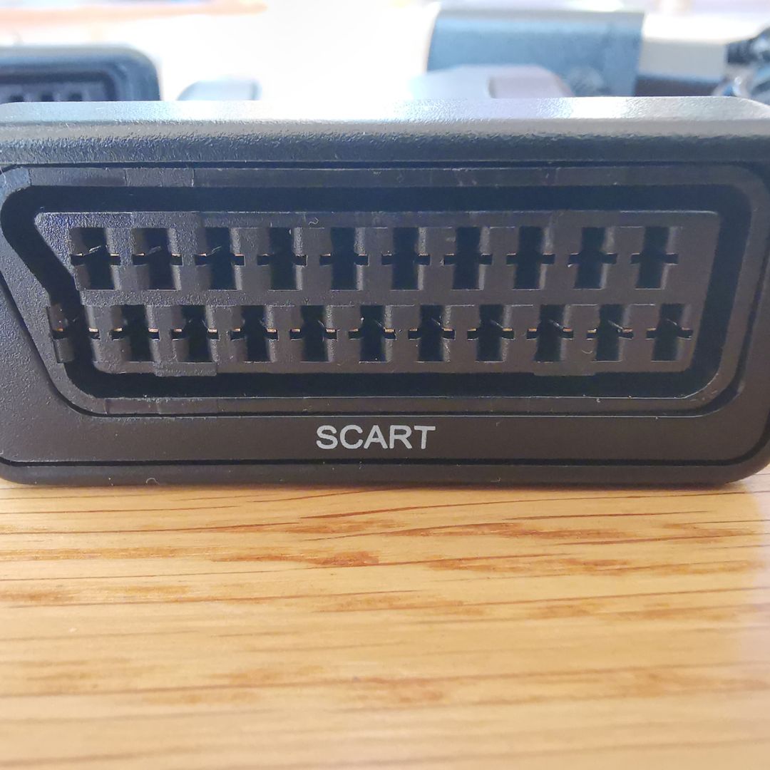 Scart til HDMI