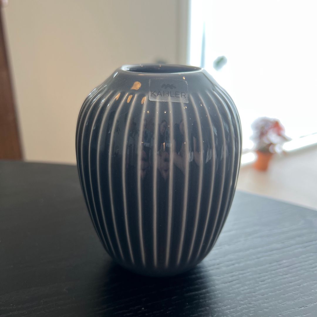 Kahler vase