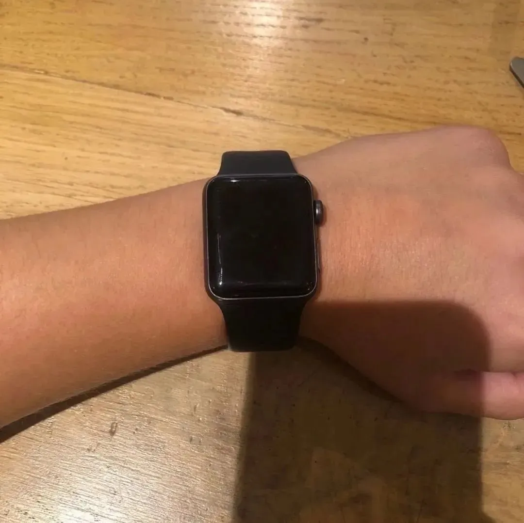 Apple watch 3