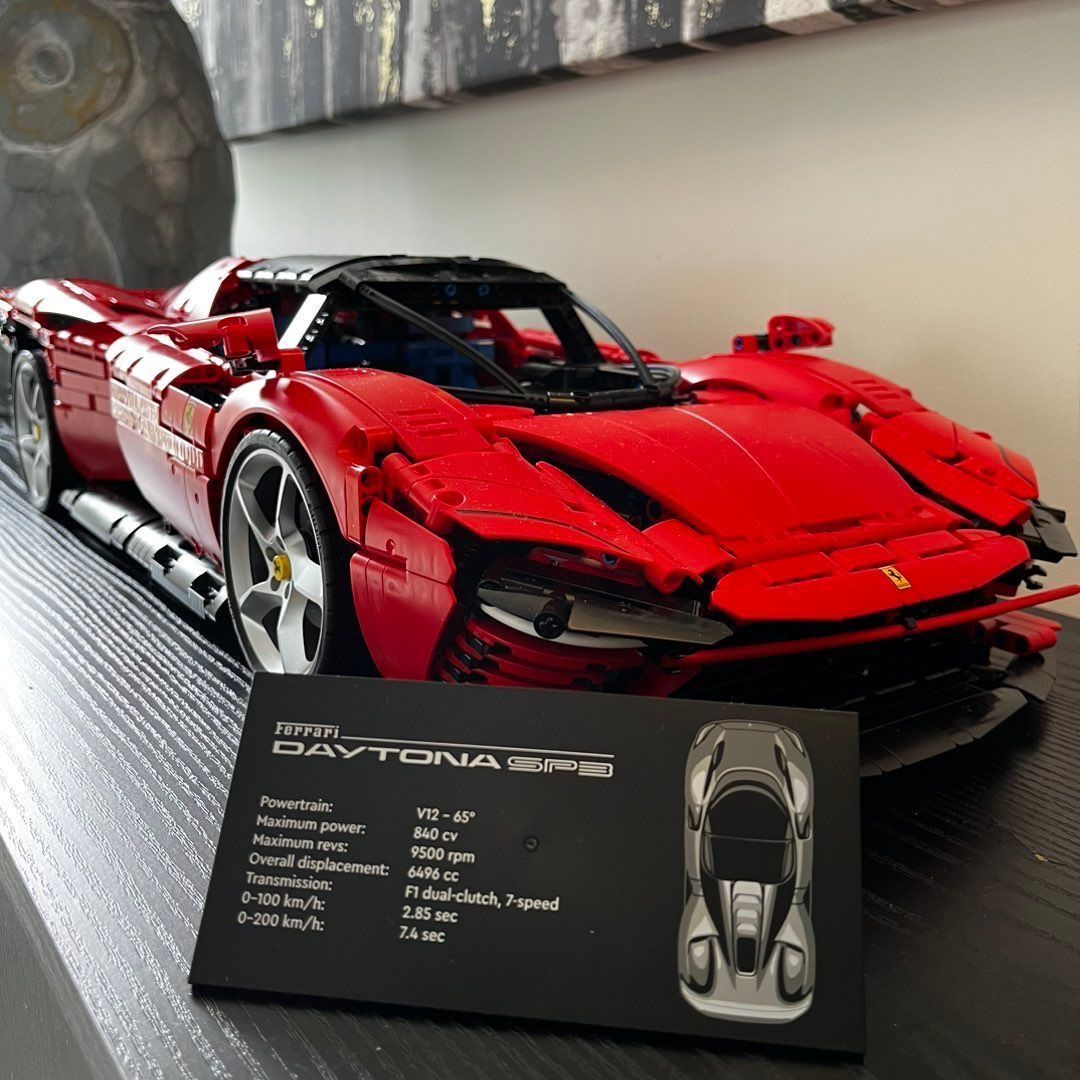 Ferarri Daytona SP3