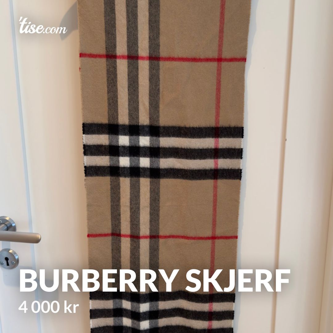 Burberry skjerf