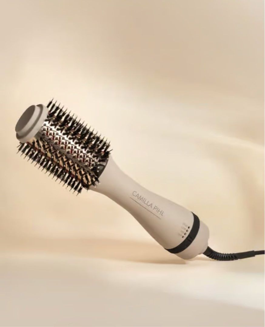 Blow out brush