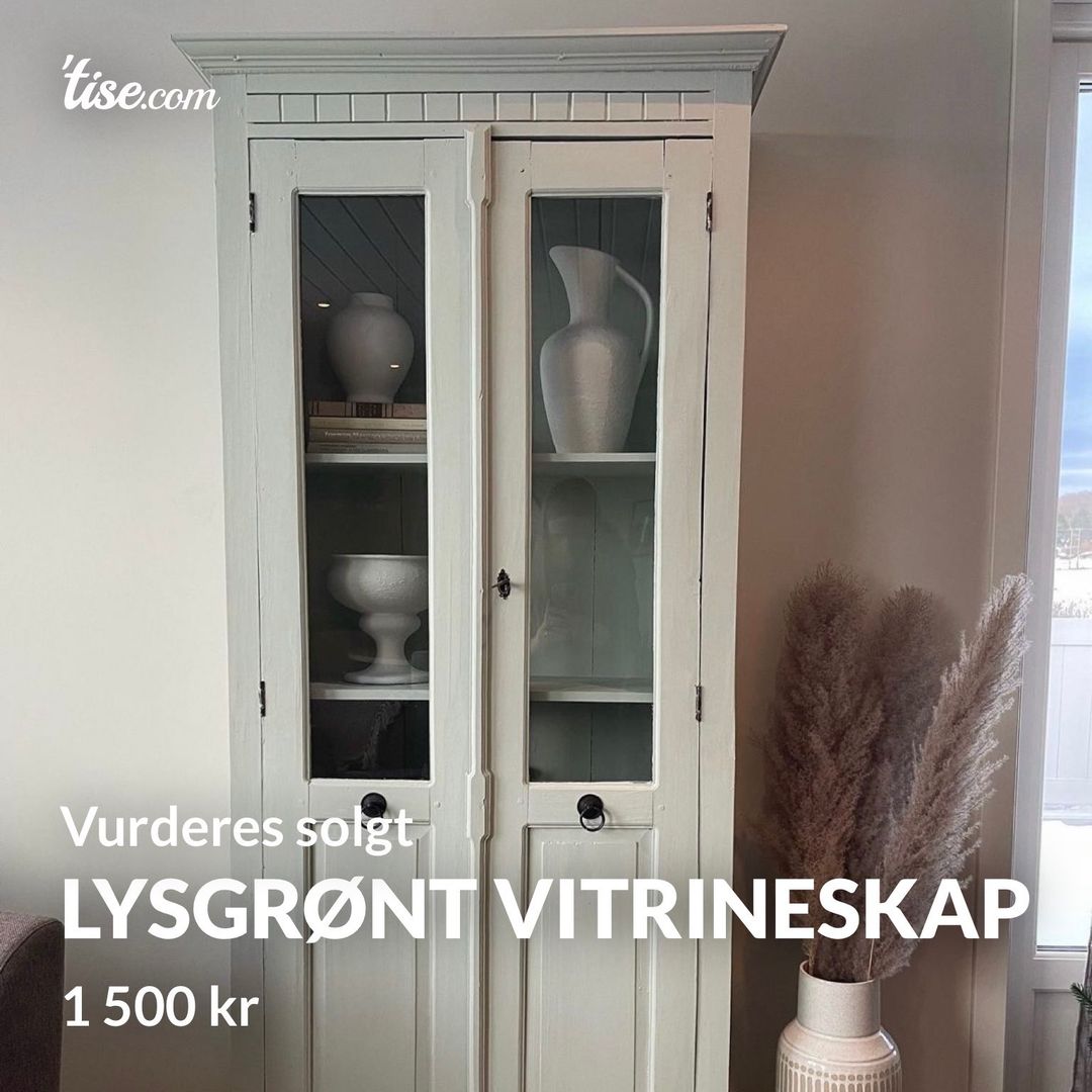 Lysgrønt vitrineskap