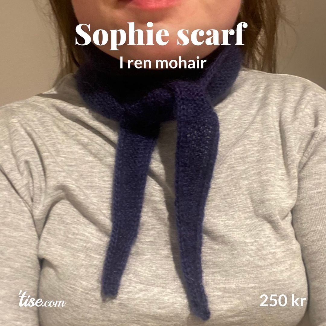 Sophie scarf