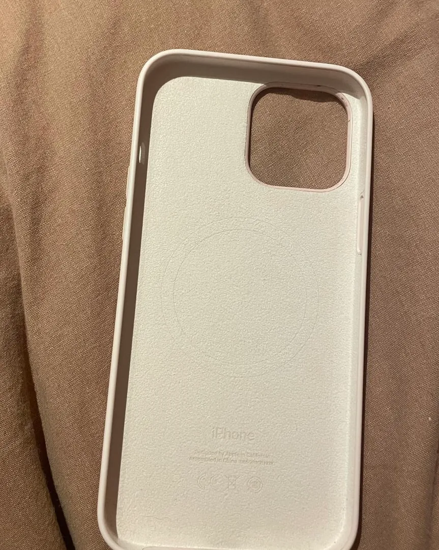 Apple cover