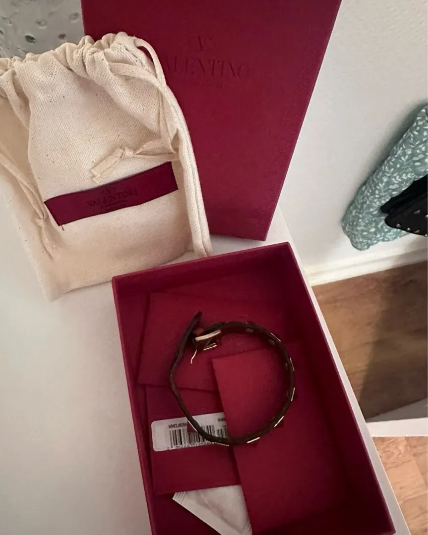 Valentino armbånd ♥️