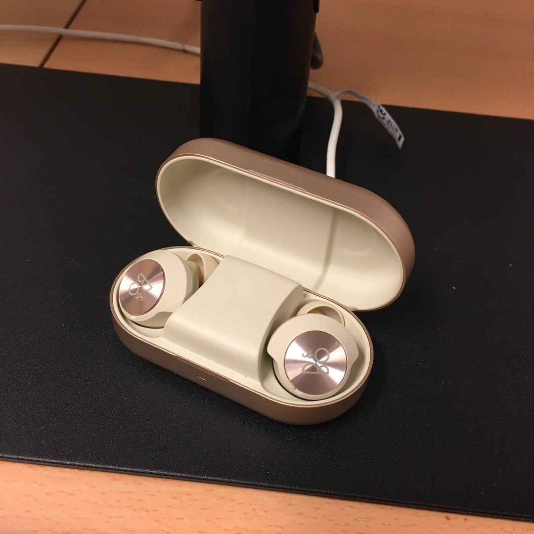 Bang  Olufsen EQ