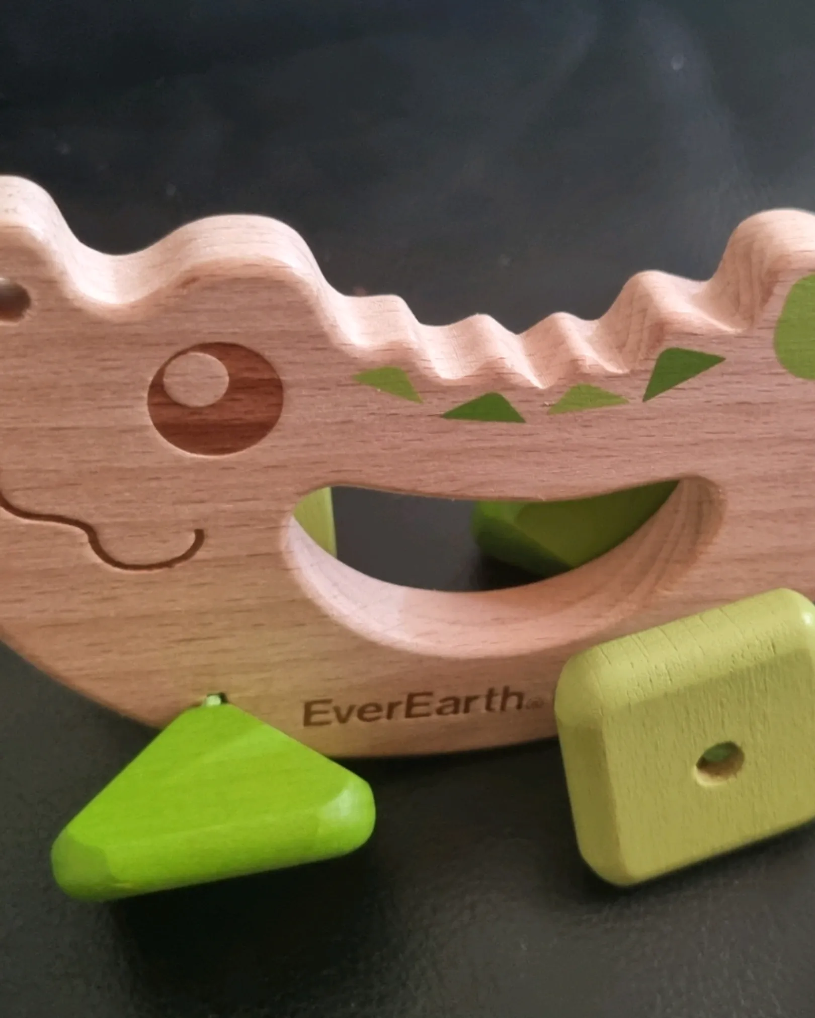 Crocodile rattle