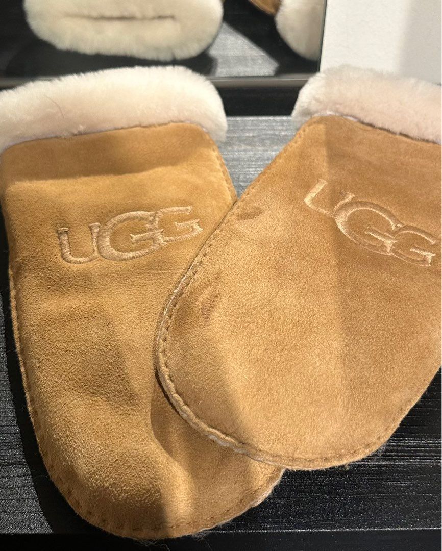 UGG