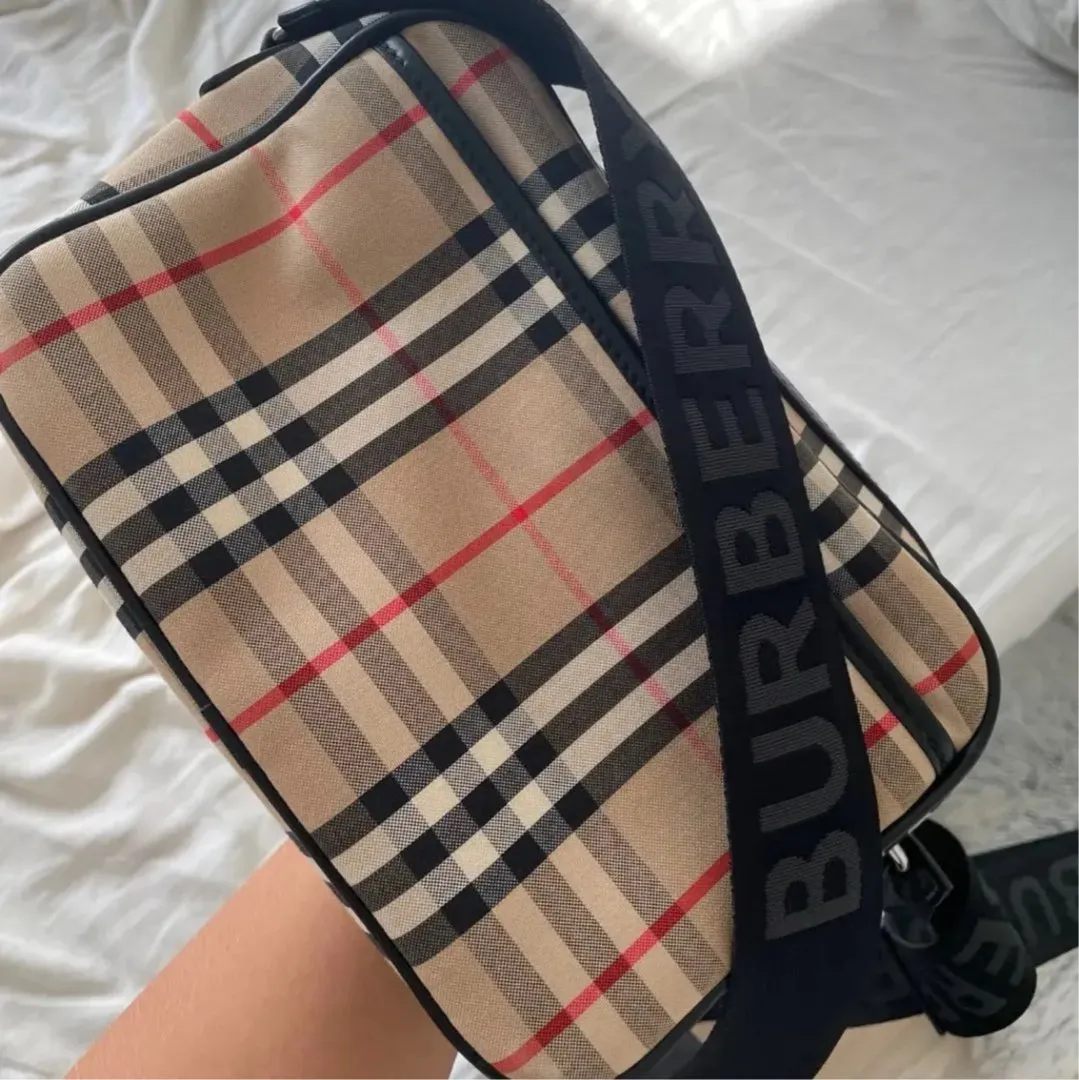 Burberry taske