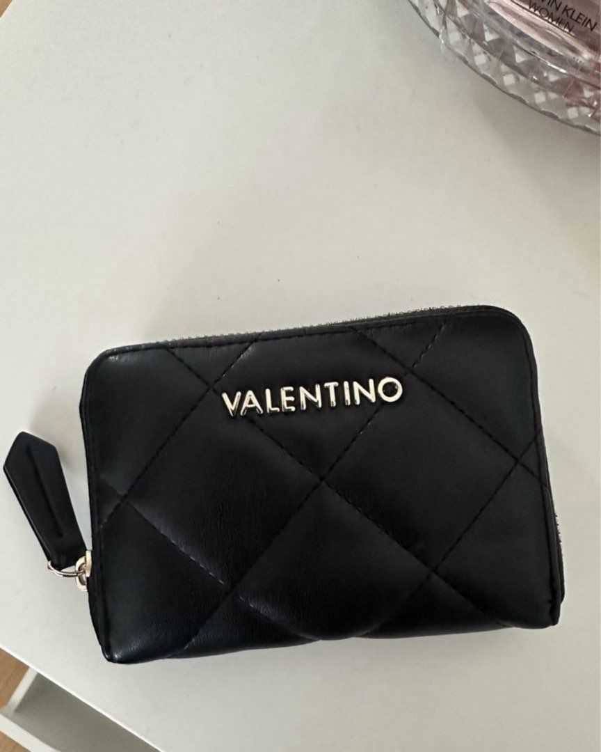 Valentino pung