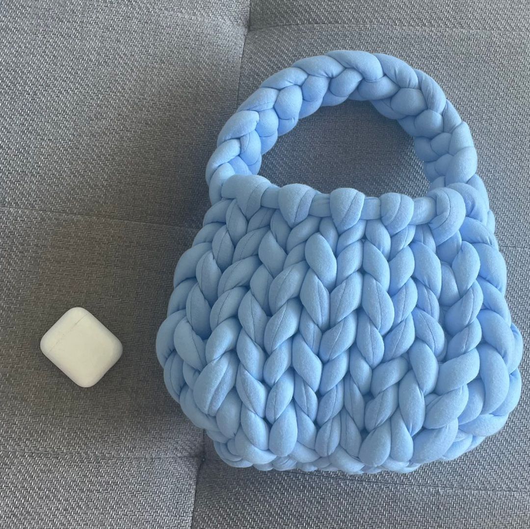 Chunky knit bag