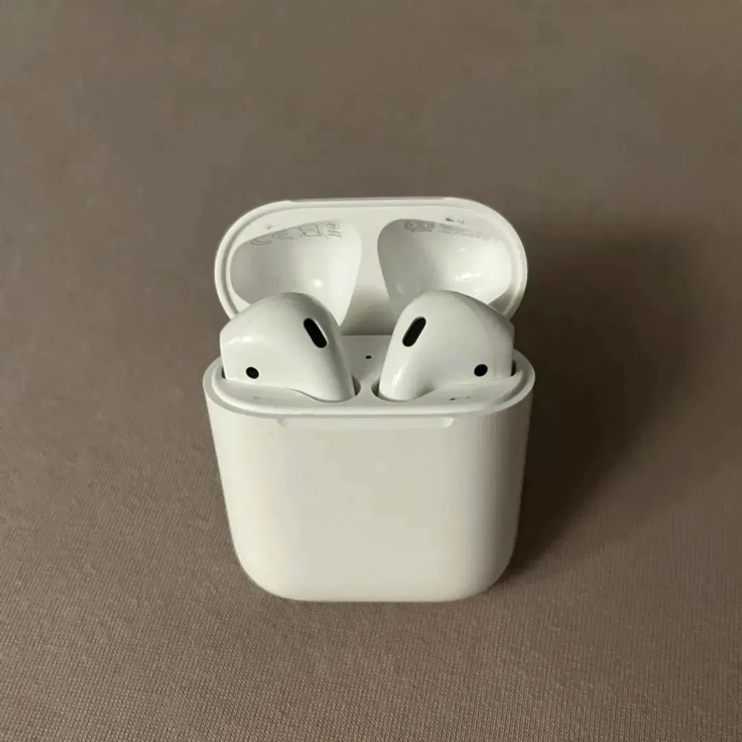 AirPods gen 1