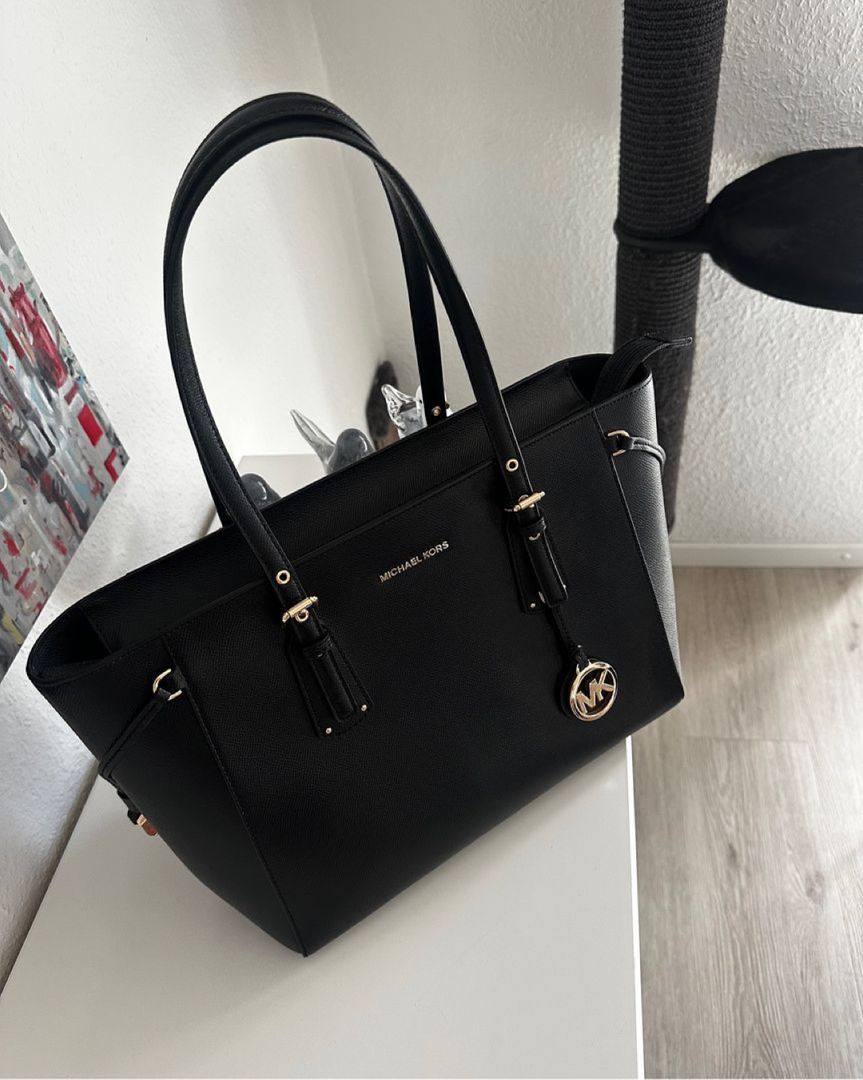 Michael Kors taske