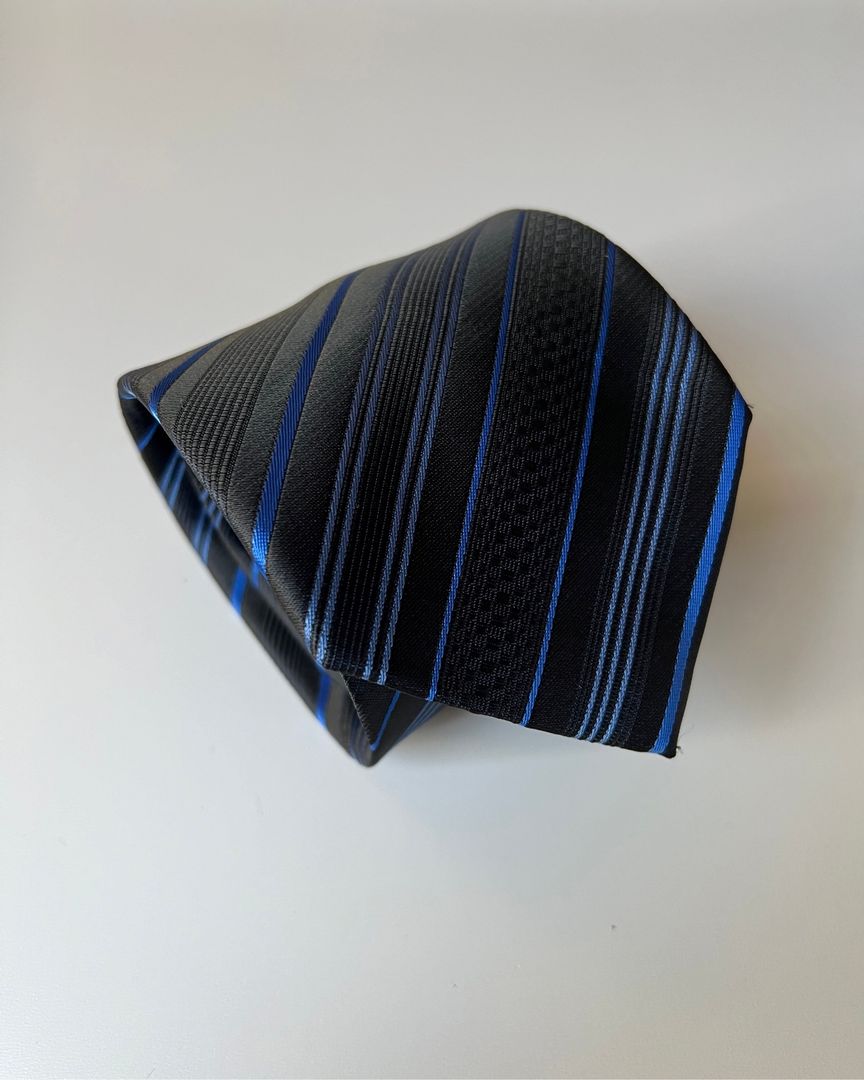 Polyester tie new