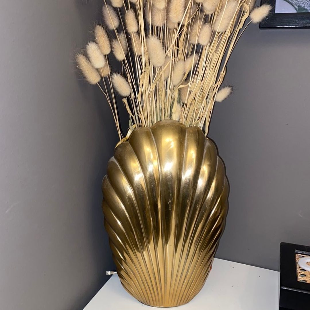 Shell Vase