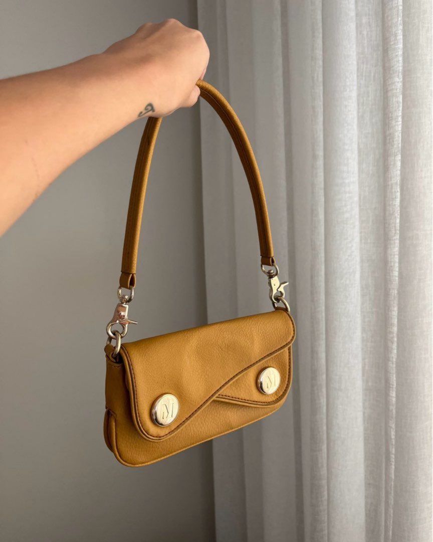 Cognac bag