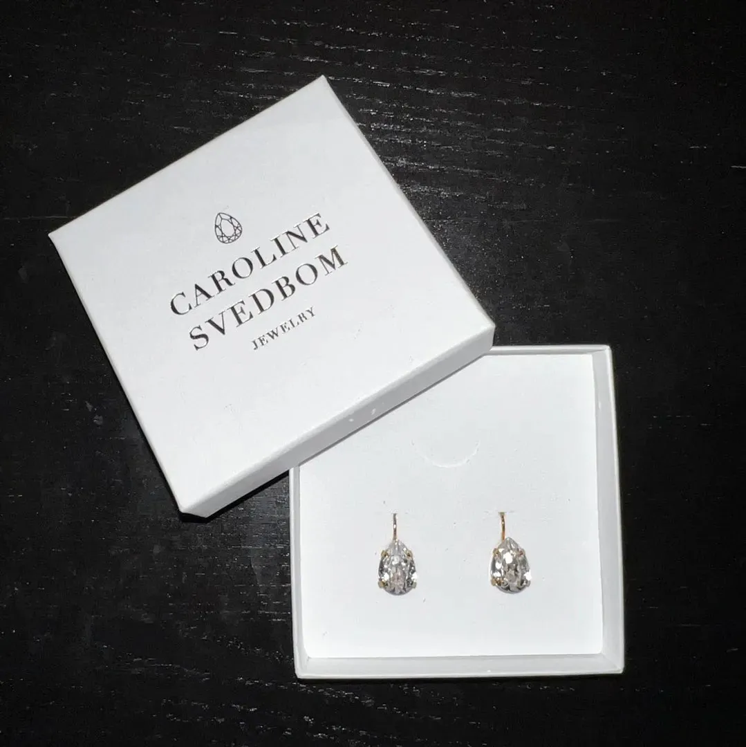 Diamond earrings