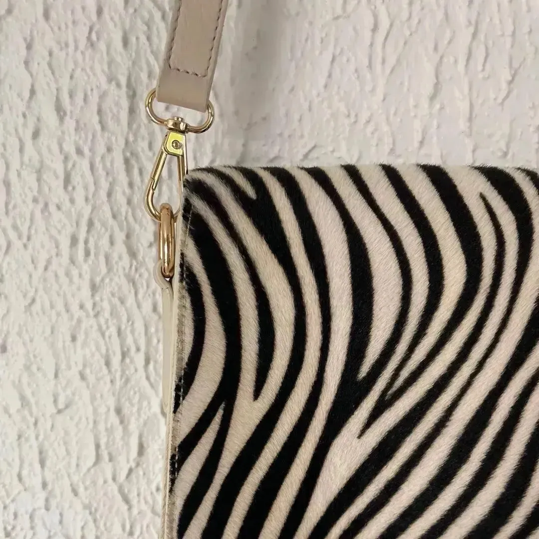 Zebra-print veske