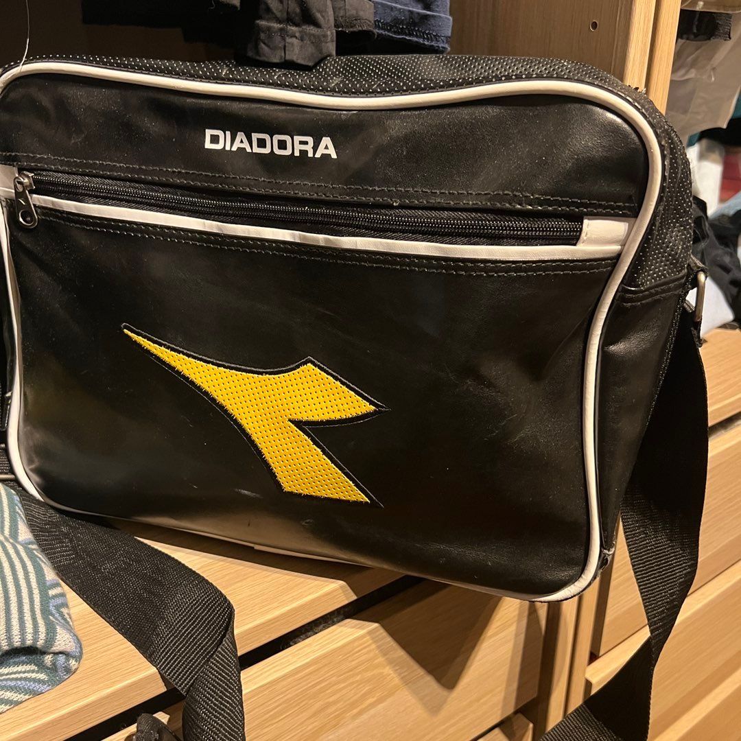 Diadora retro bag