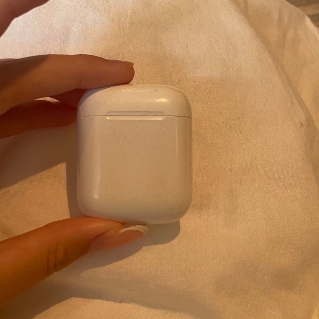 Airpods case