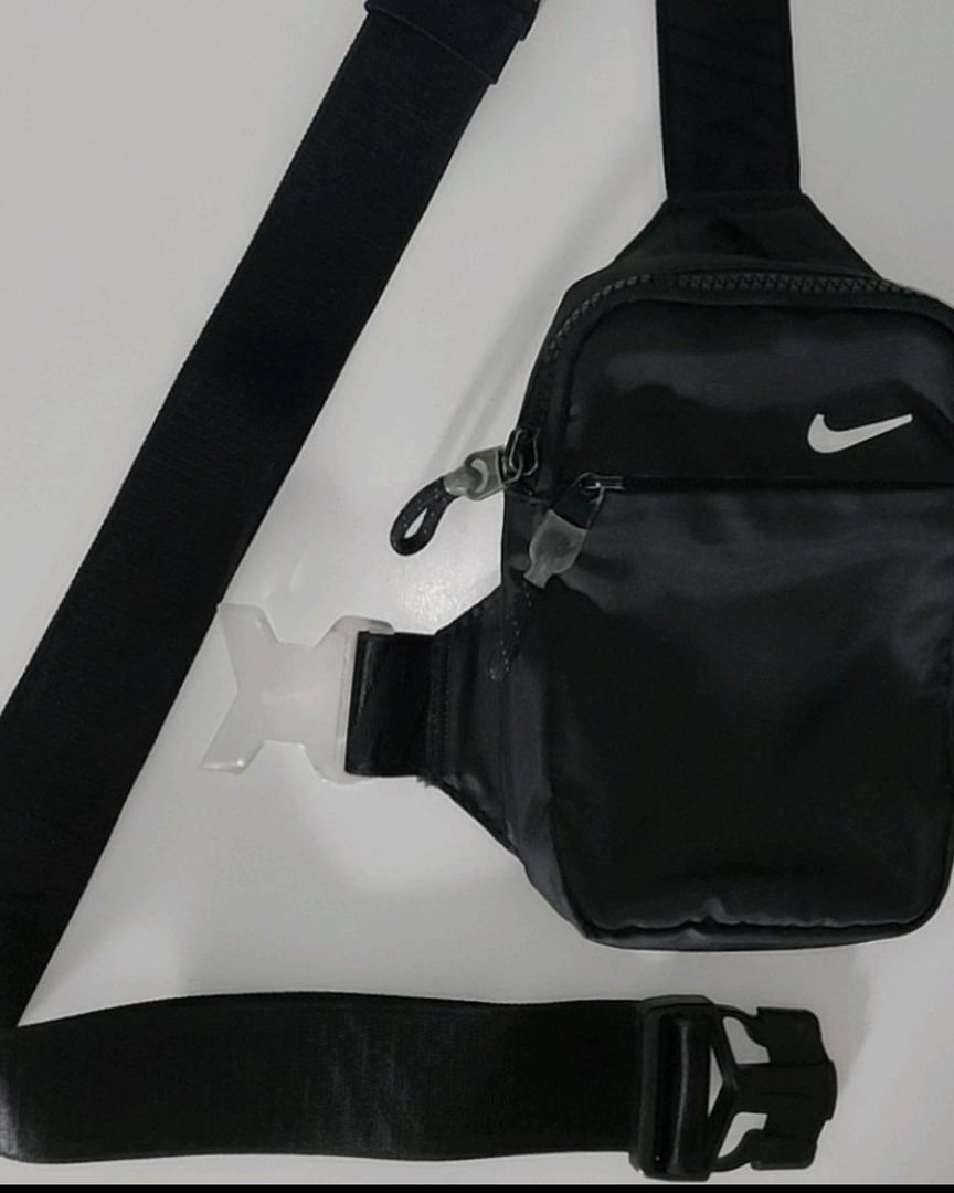 Nike Sidebag