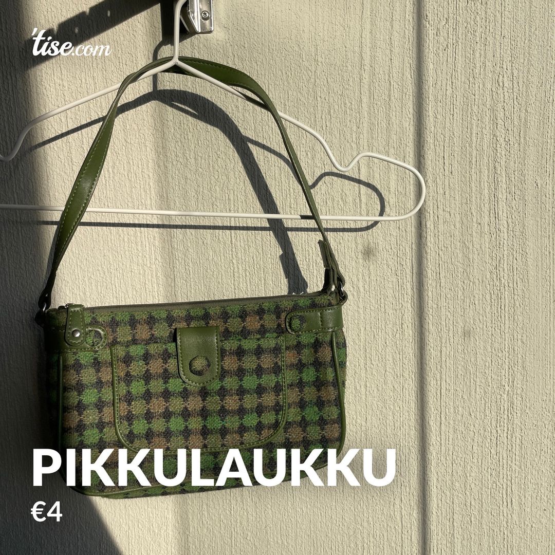 pikkulaukku