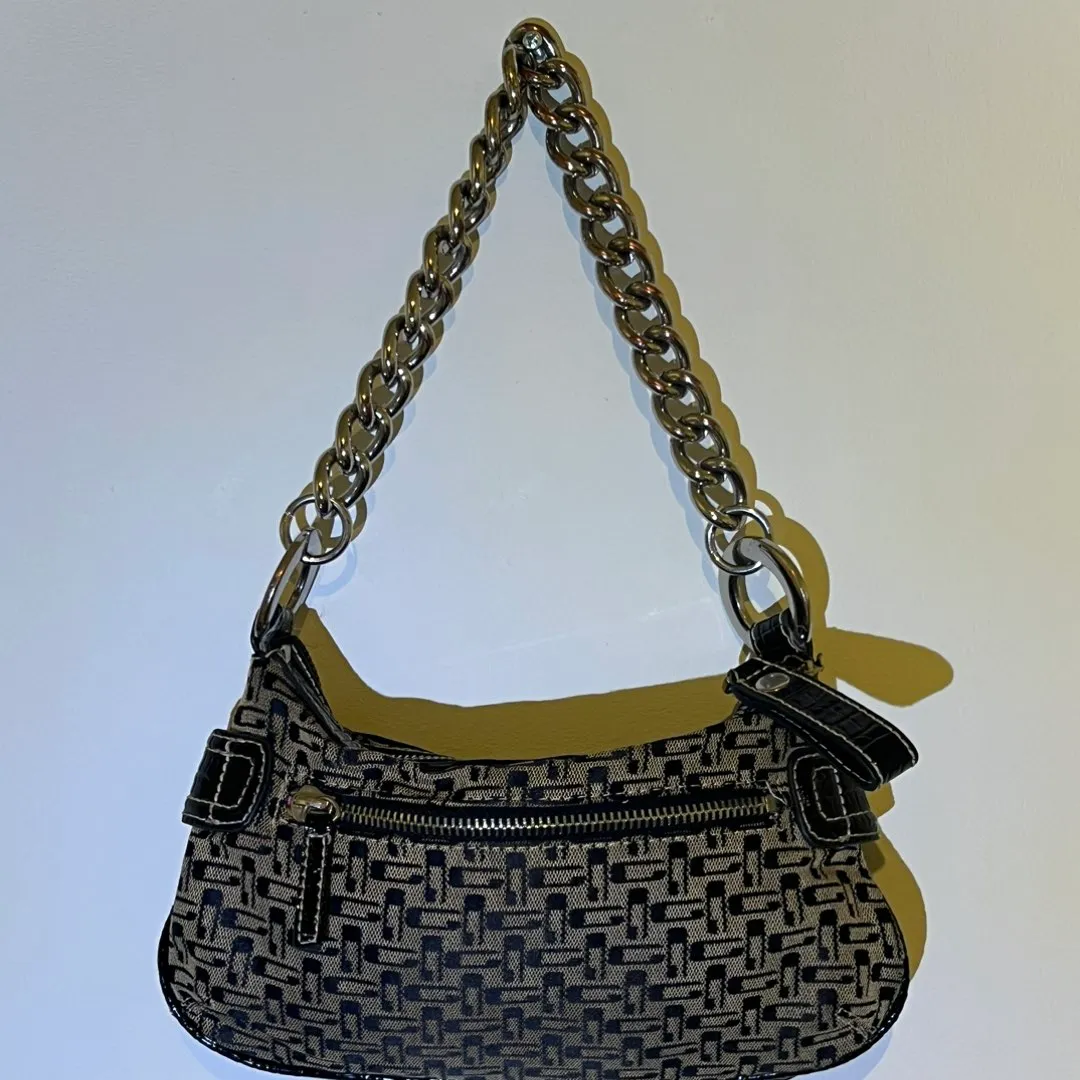 Guess bag