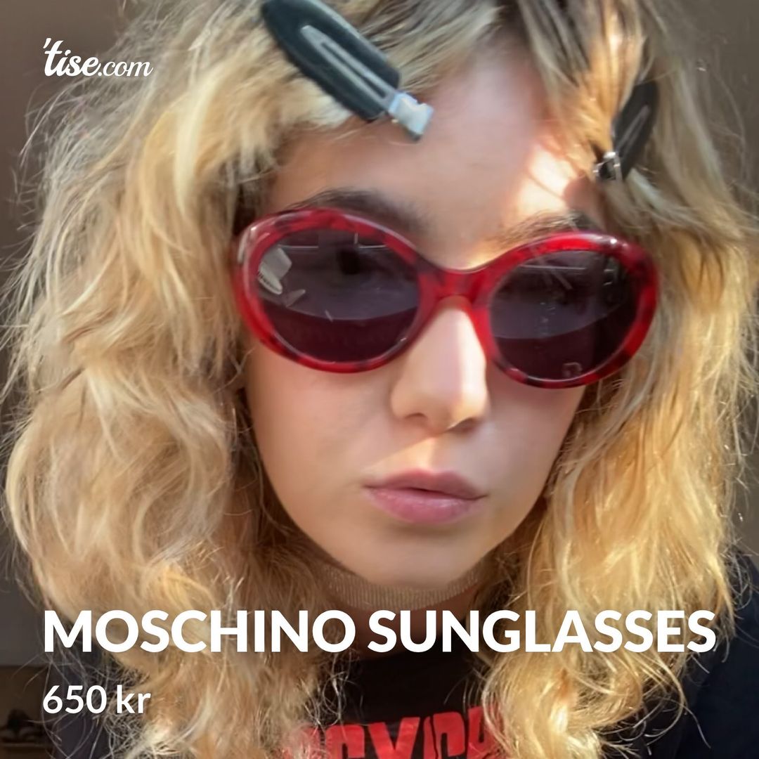 Moschino sunglasses