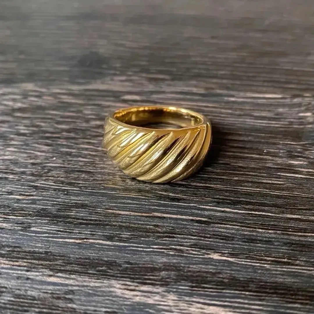 Dome ring