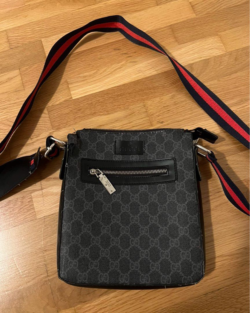 Gucci Messenger Bag