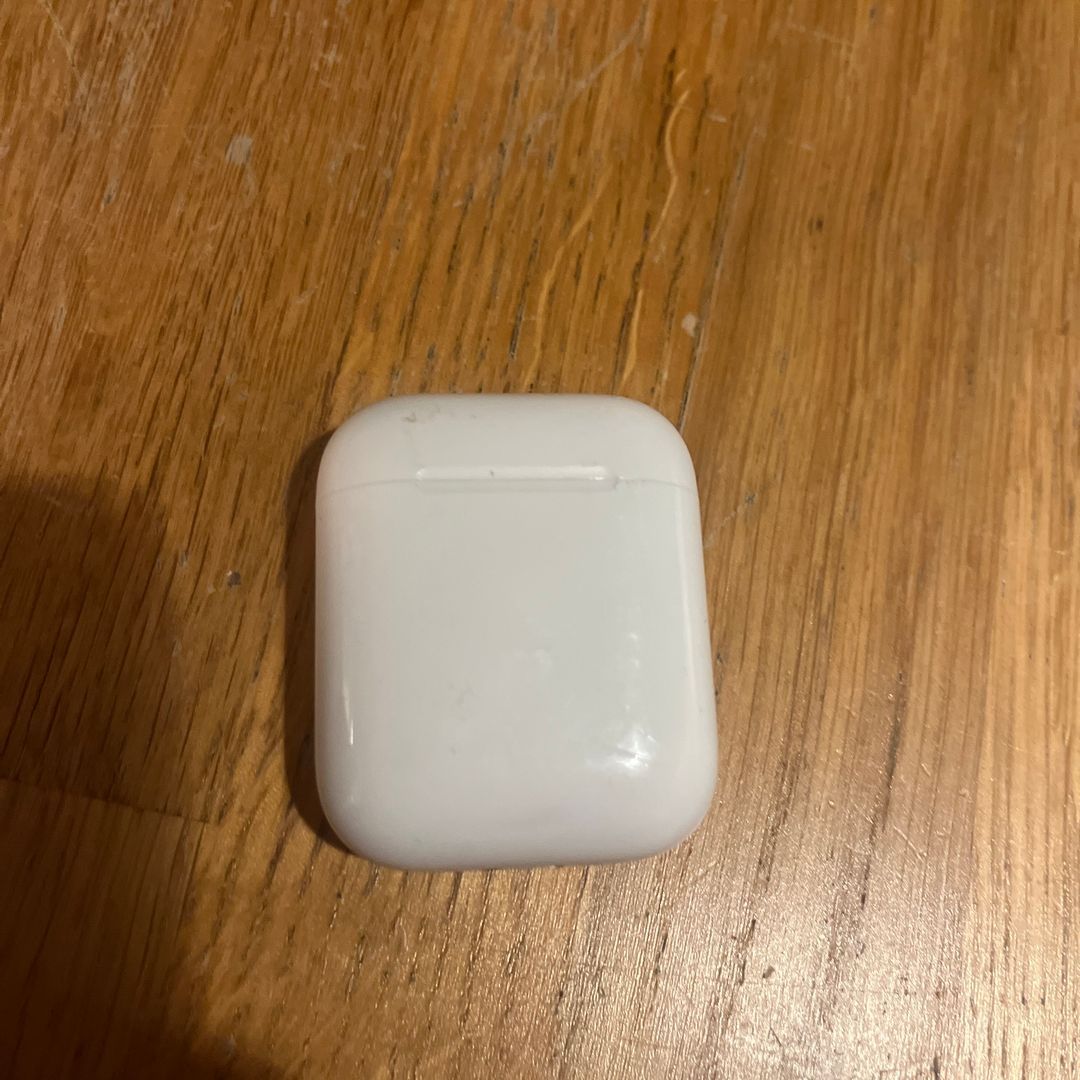 Airpods case