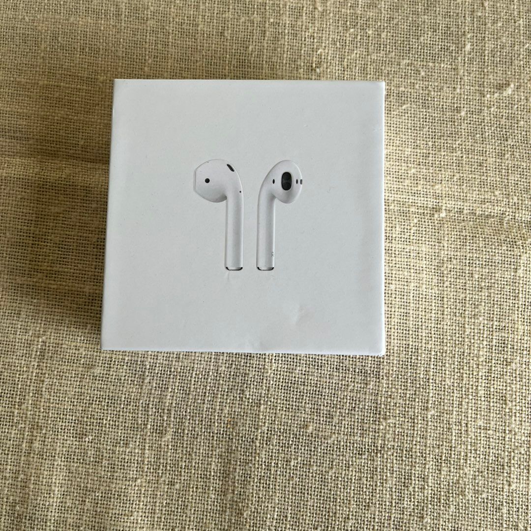 Earbuds