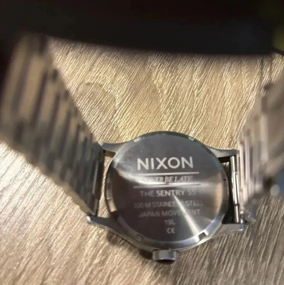 Nixon Herreklokke